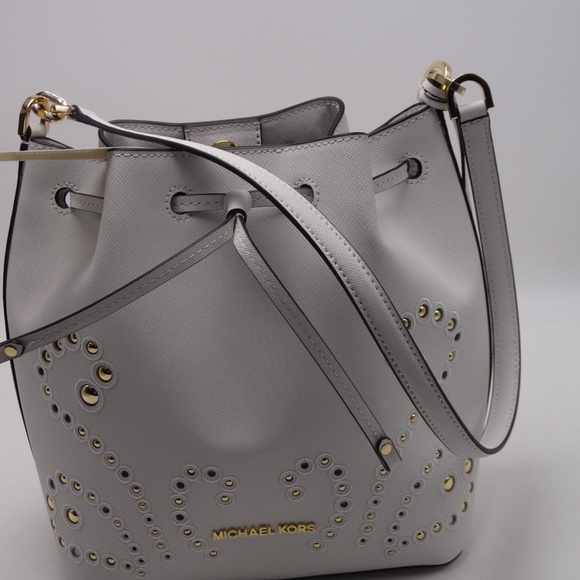 Michael Kors Trista Convertible Bucket Shoulder Ba - Picture 2 of 6